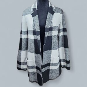 TALBOTS | Classic Black White Buffalo Plaid Dark Academia Petite Cardigan | LP